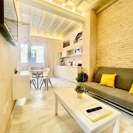 Appartamento Click Triana - Patio Privado Siviglia Esterno foto